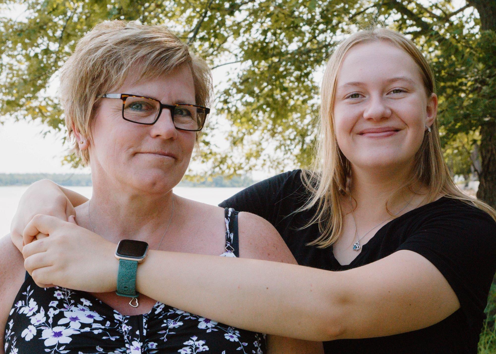 carousel-hero-element image-4